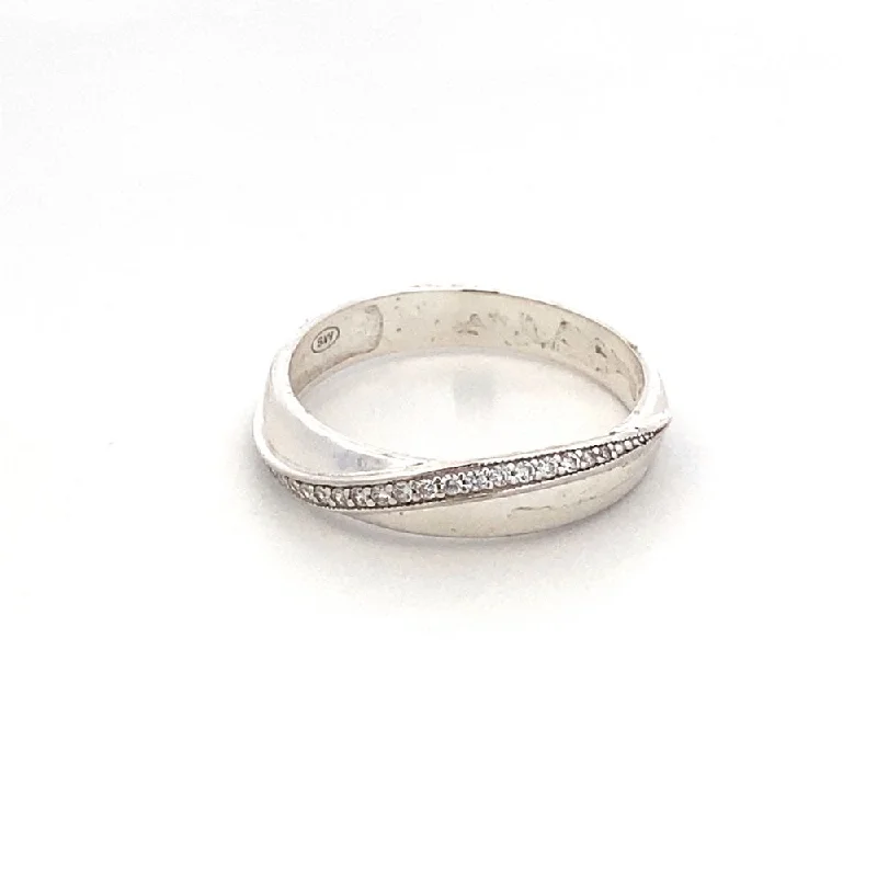 Yasmine Overlap 925 Sterling Silver Eternity Band Ring