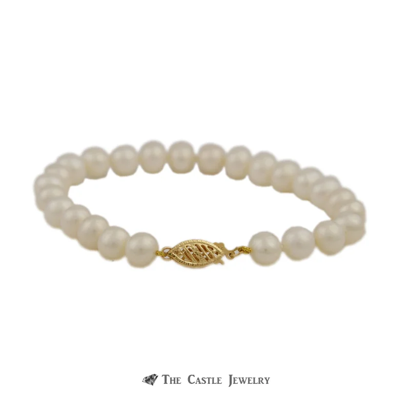 Pearl Bracelet Featuring 6.5-7mm Pearls 7 Inches w/ 14K Yellow Gold Clasp